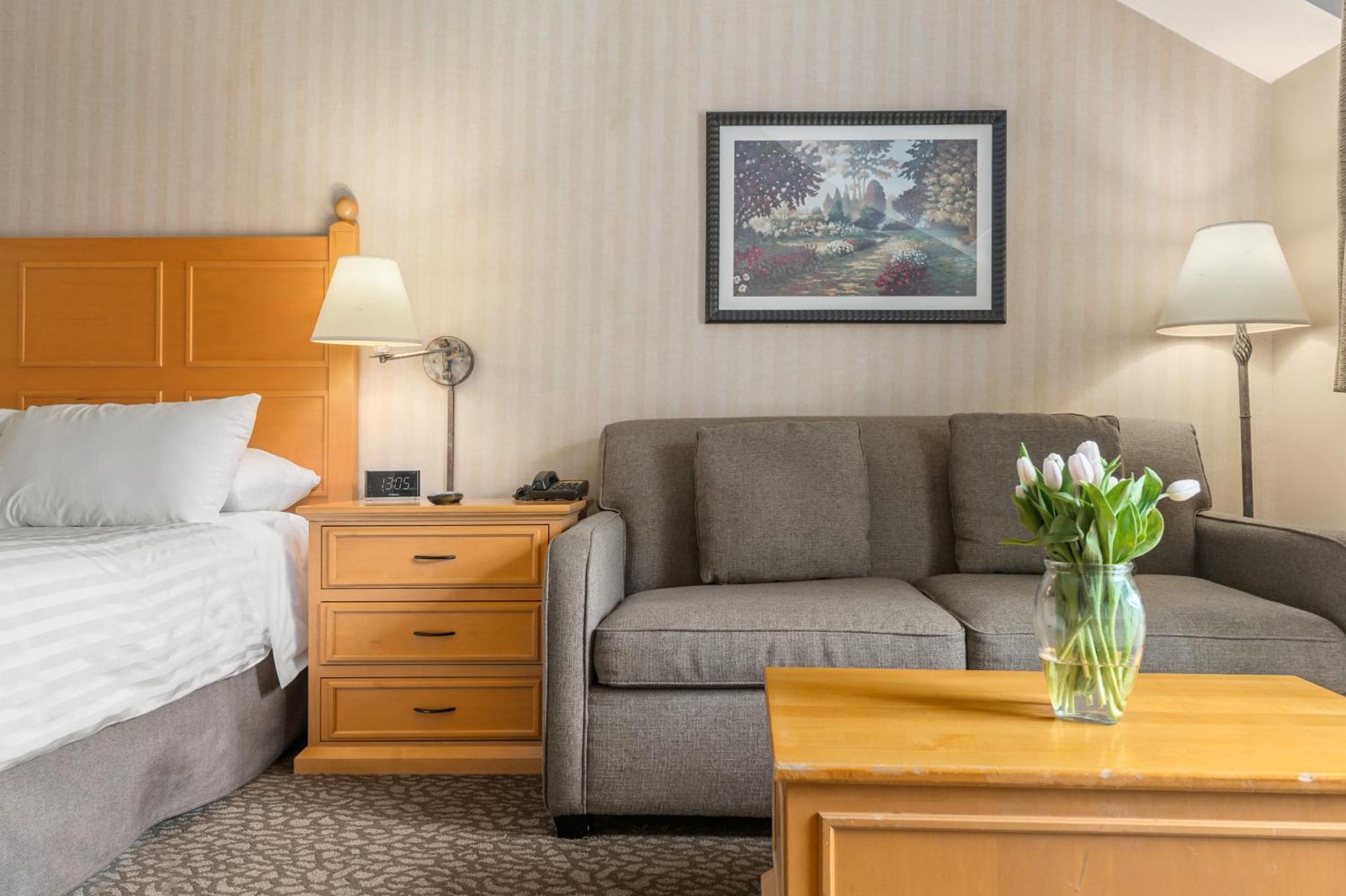 Pinnacle Hotel Вістлер Екстер'єр фото