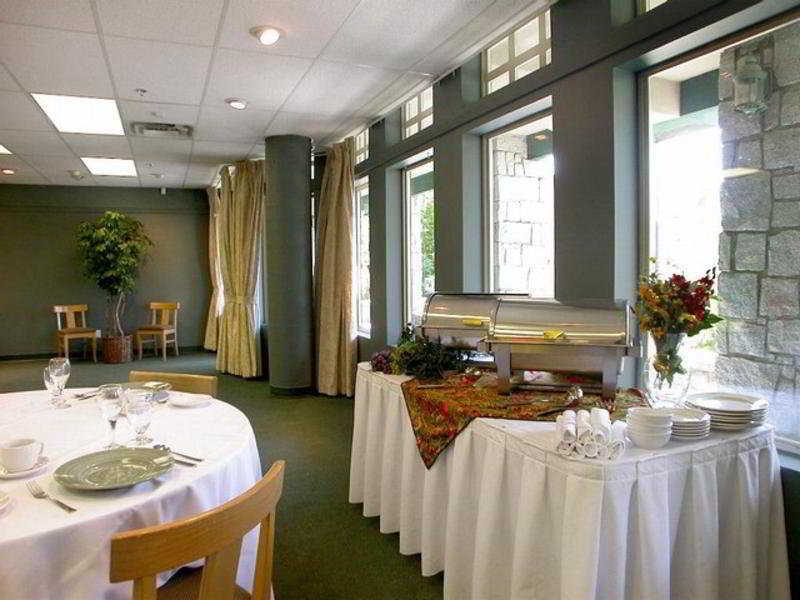 Pinnacle Hotel Вістлер Екстер'єр фото